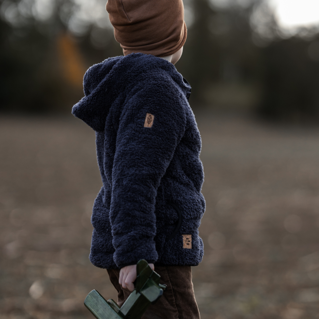 Kuscheljacke „Wolfsfell“ | warme Kinder Fleecejacke mit Magnetknöpfen & Click-In-System