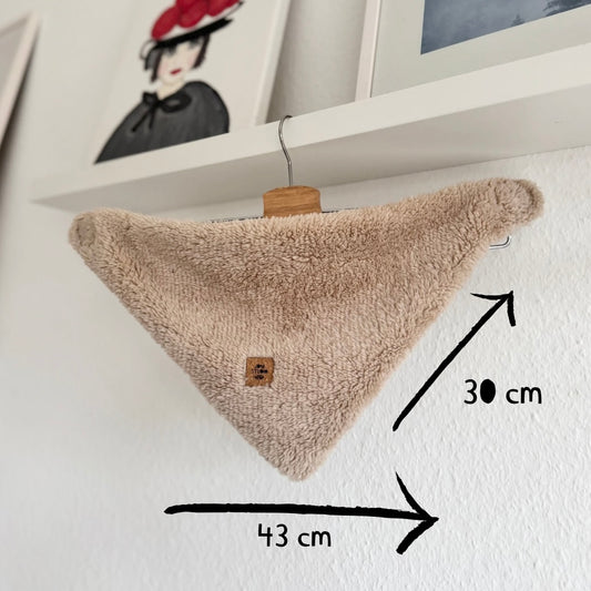 Magnetisches Kuschelhalstuch „Schafsfell“